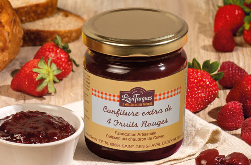 Confiture extra de 4 fruits rouges (fraise, griotte, framboise, groseille)